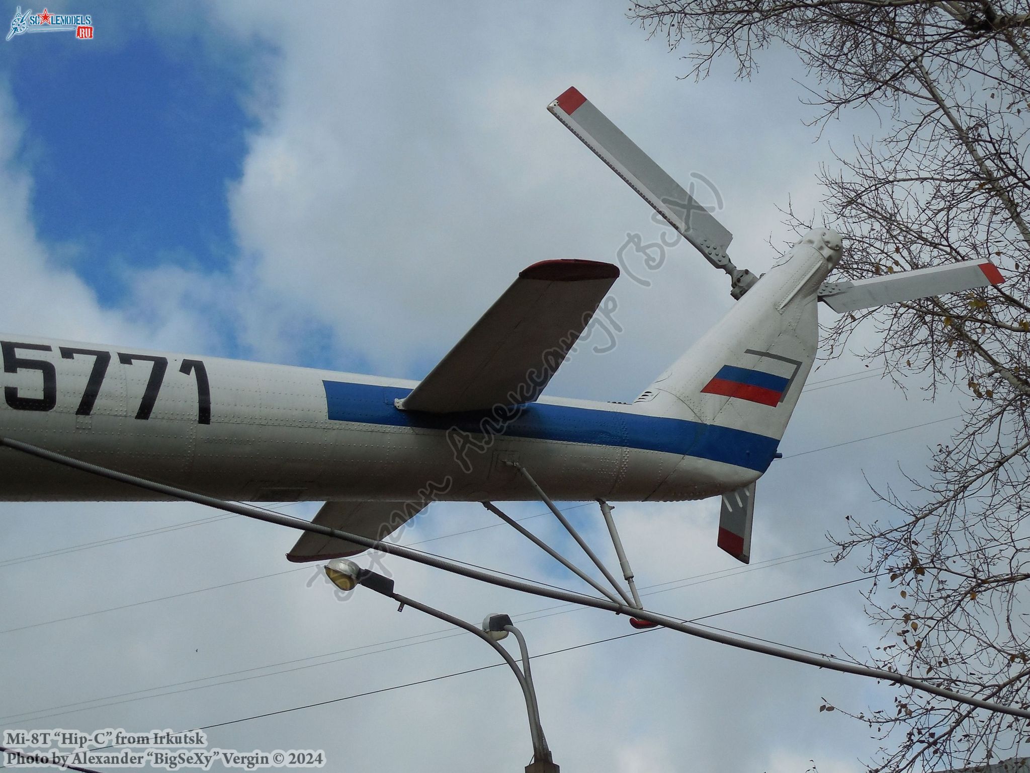 Mi-8T (RA-25771)_MGTU GA_027