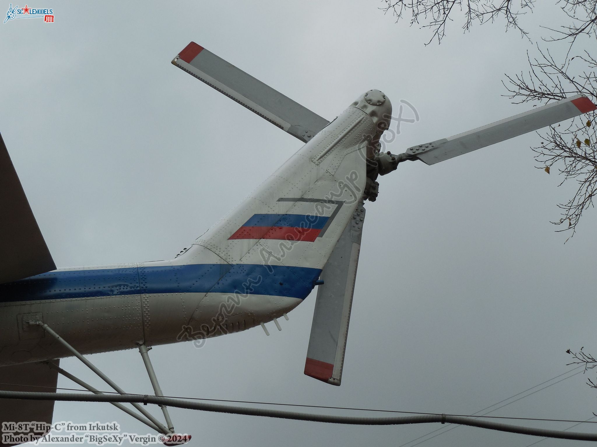 Mi-8T (RA-25771)_MGTU GA_028
