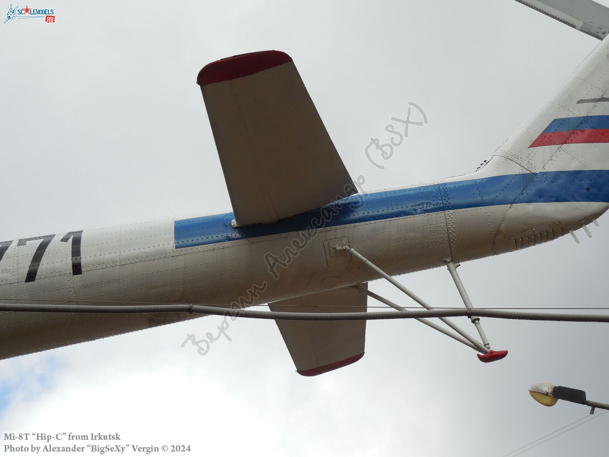 Mi-8T (RA-25771)_MGTU GA_032