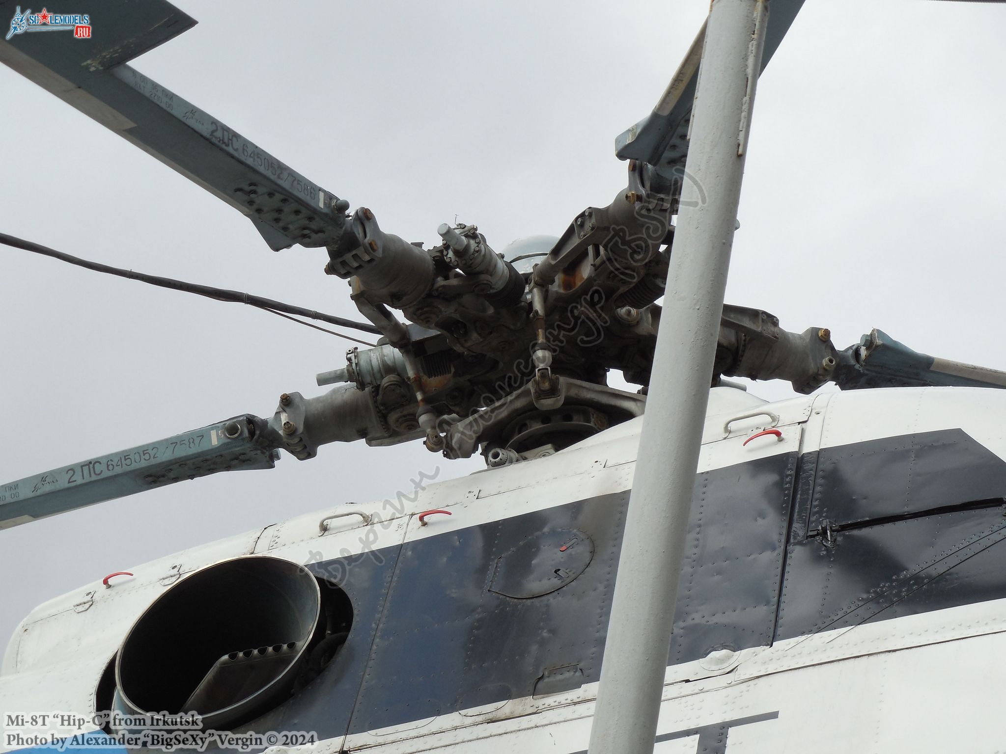 Mi-8T (RA-25771)_MGTU GA_041
