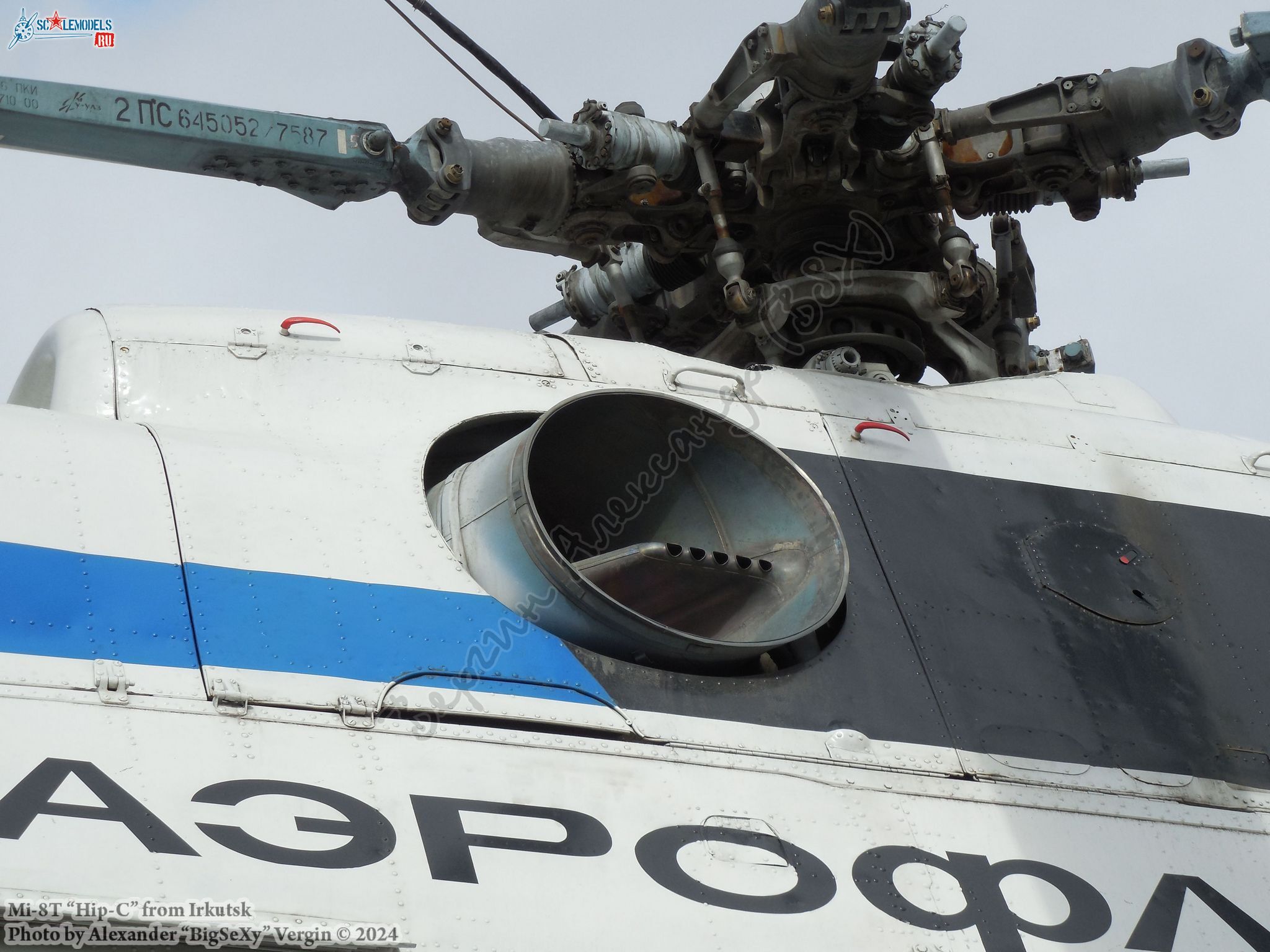 Mi-8T (RA-25771)_MGTU GA_053
