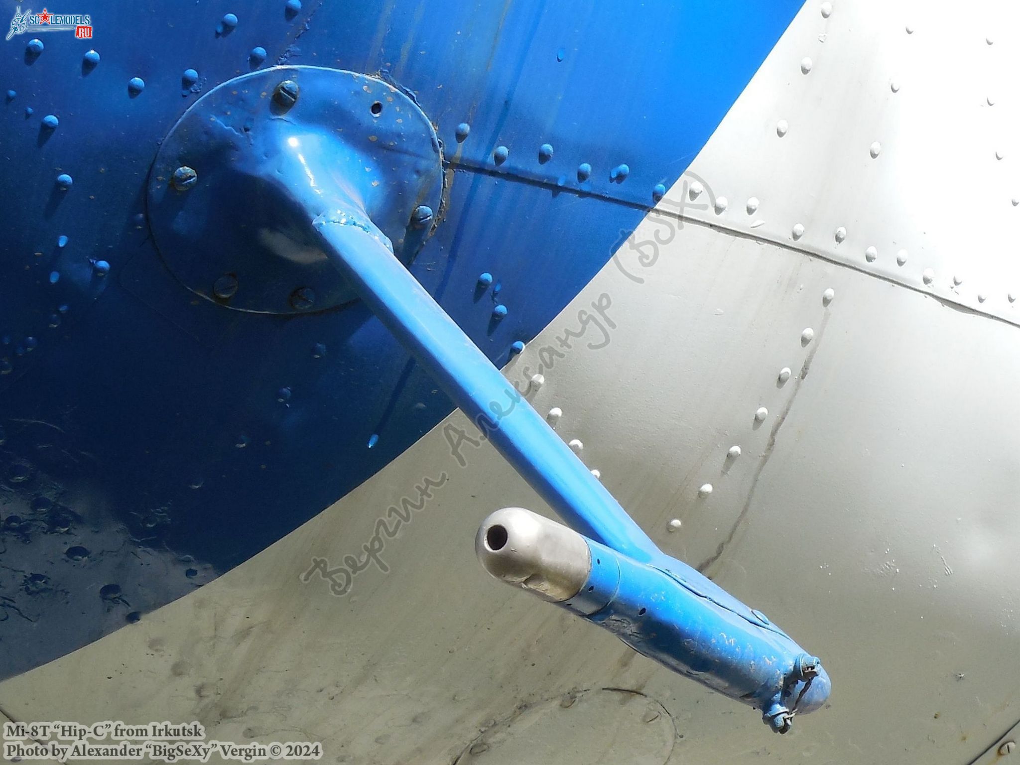 Mi-8T (RA-25771)_MGTU GA_089