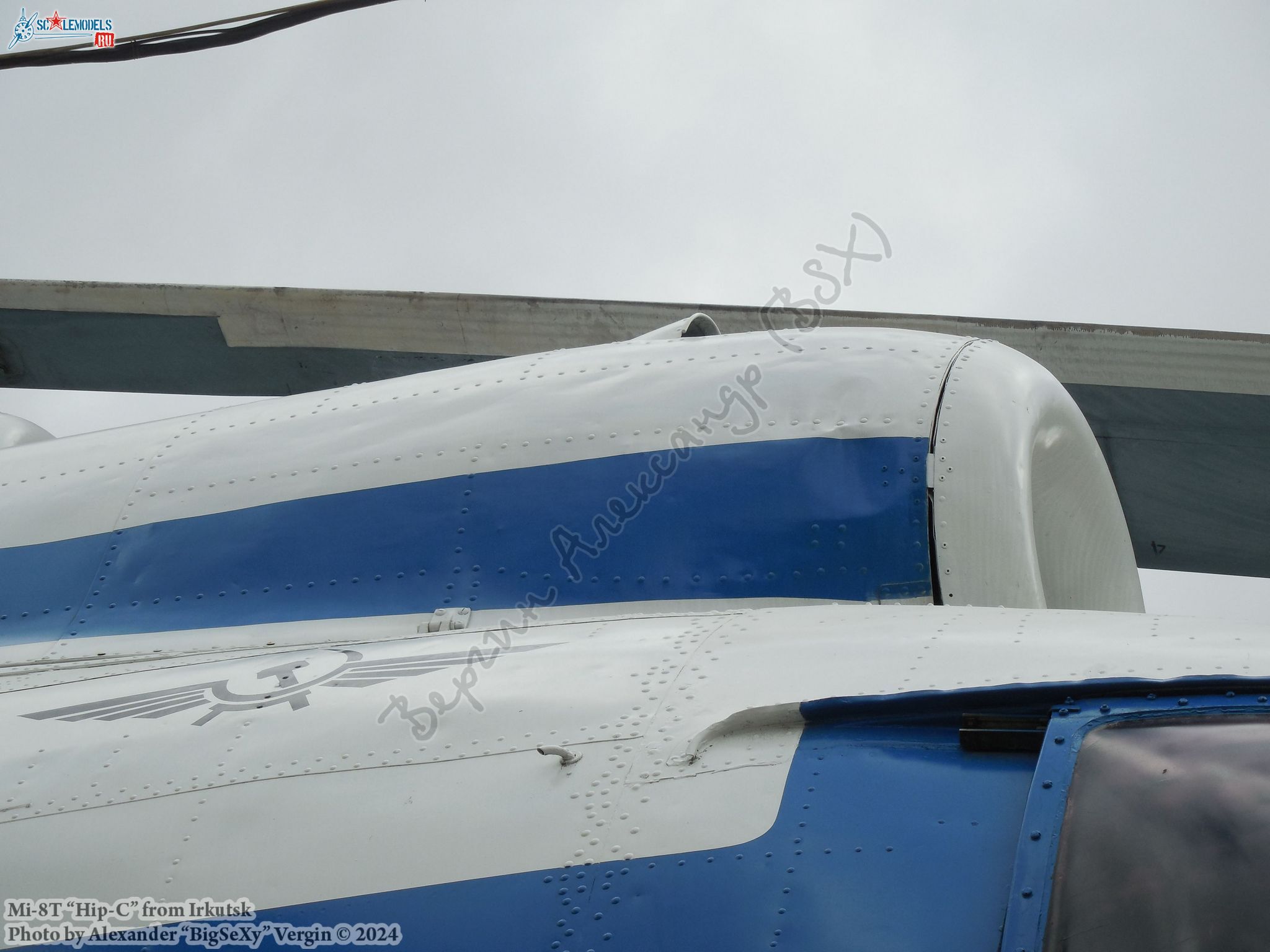 Mi-8T (RA-25771)_MGTU GA_105