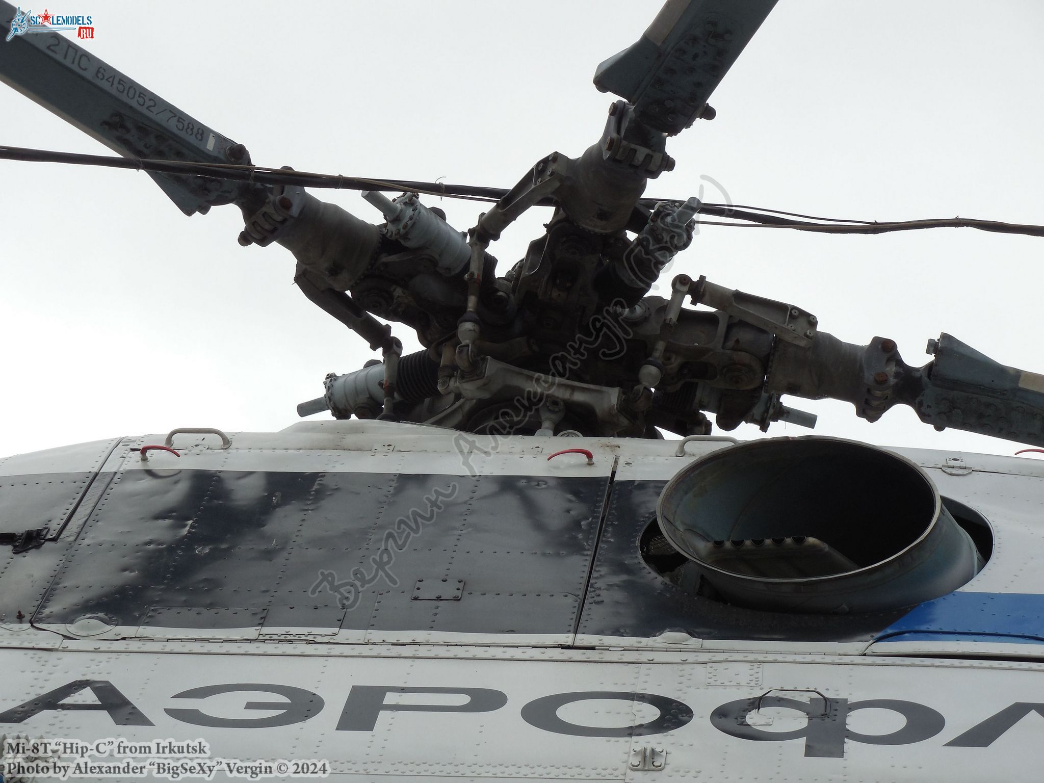 Mi-8T (RA-25771)_MGTU GA_137