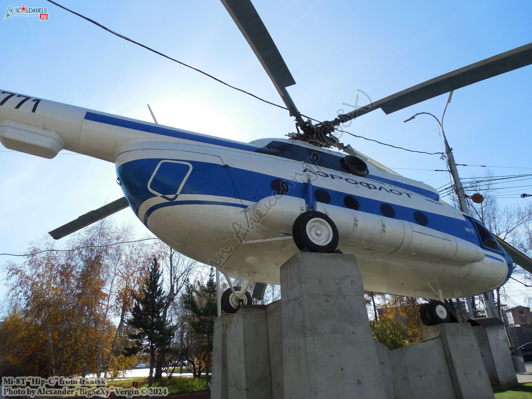 Mi-8T (RA-25771)_MGTU GA_142