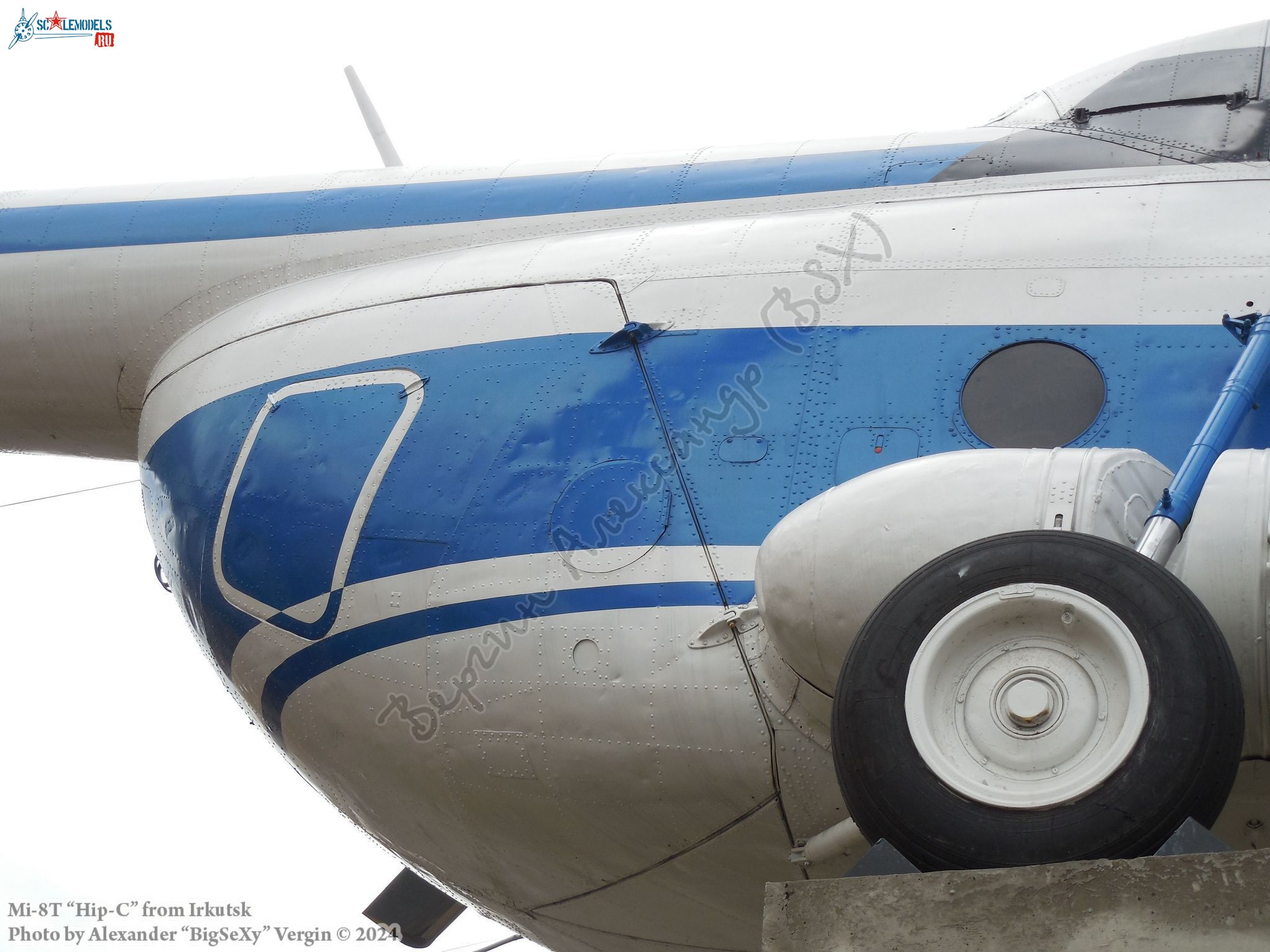 Mi-8T (RA-25771)_MGTU GA_147