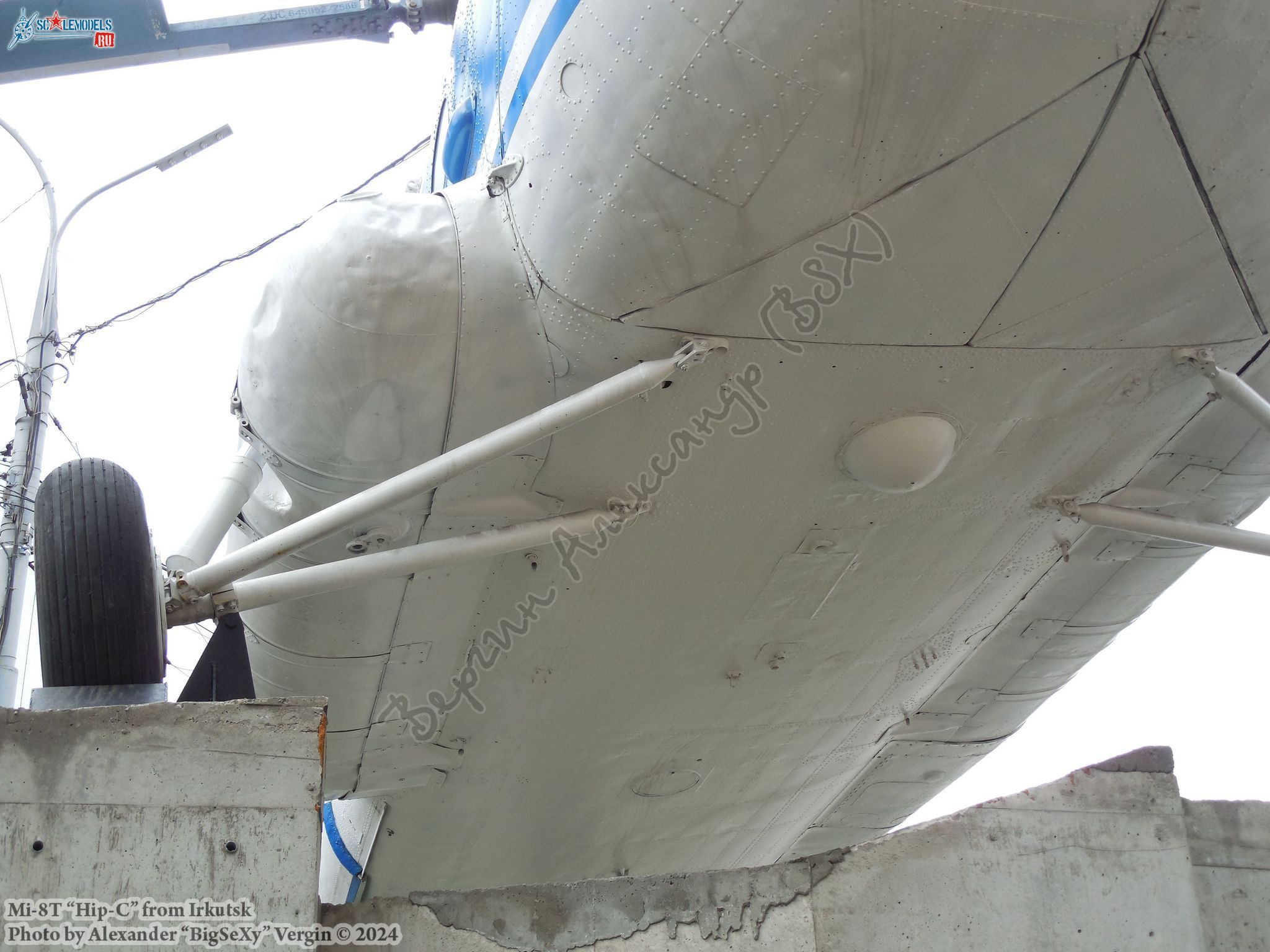 Mi-8T (RA-25771)_MGTU GA_175