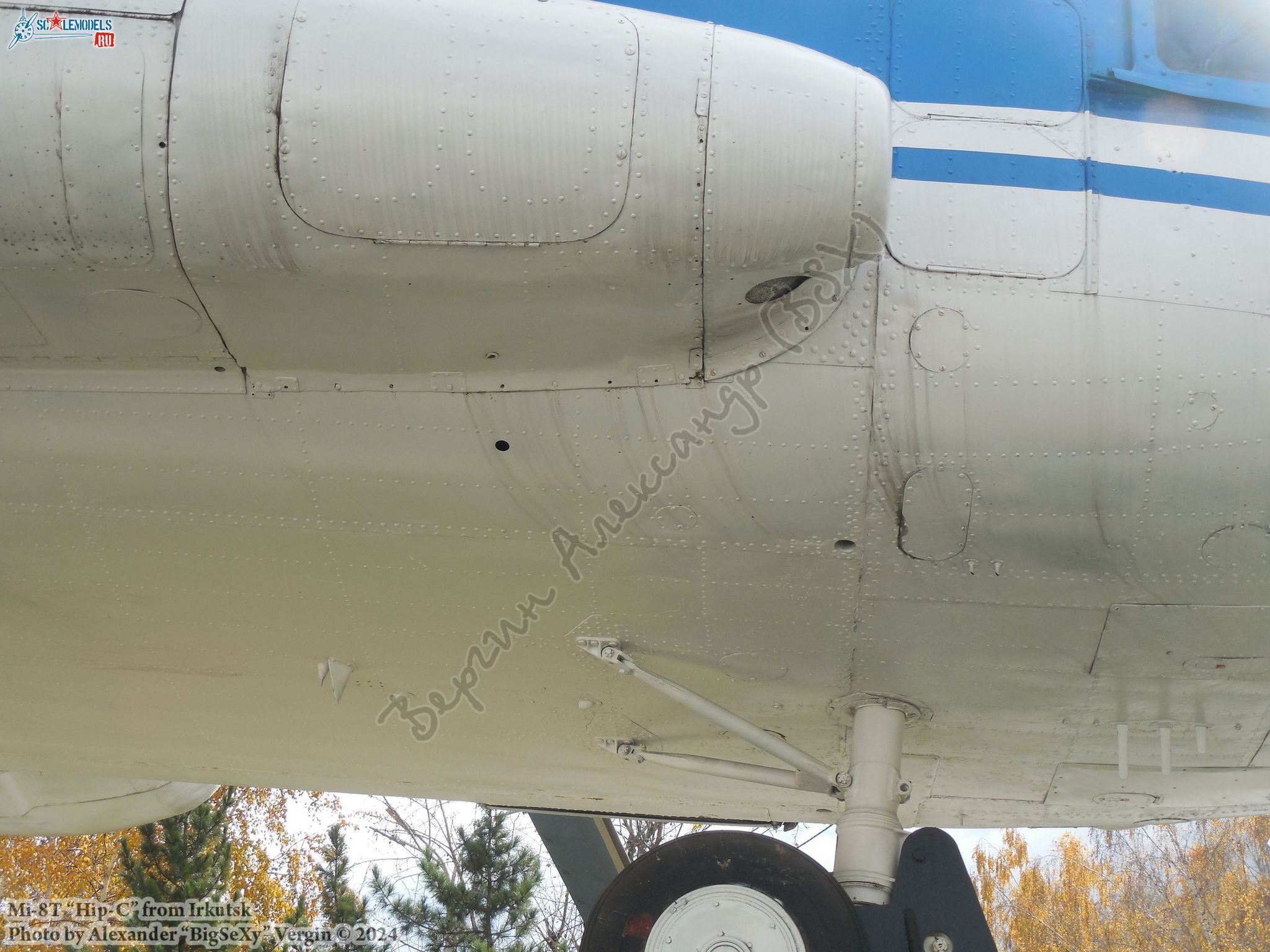 Mi-8T (RA-25771)_MGTU GA_257