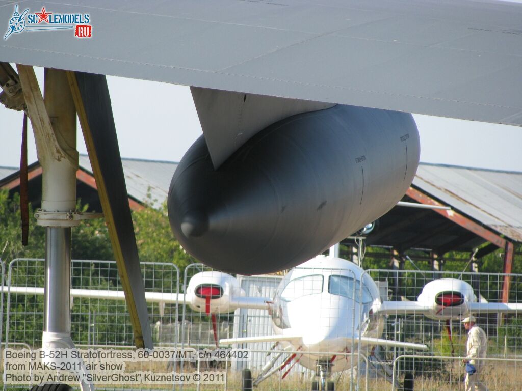 boeing_b-52h_0412.jpg