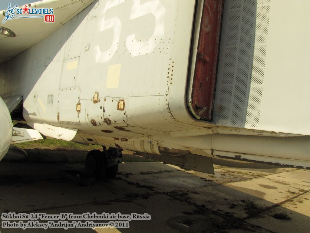 su-24_fencer-b_0022.jpg