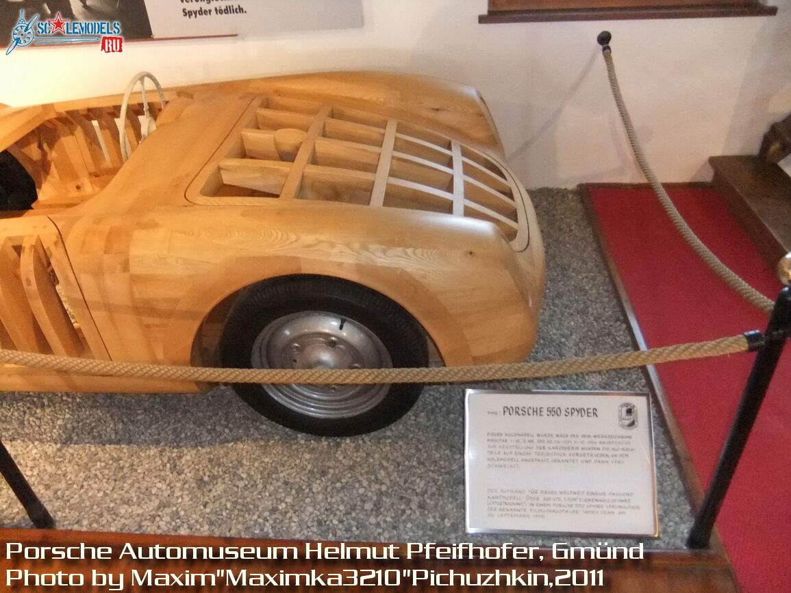 Porsche Museum (51).JPG
