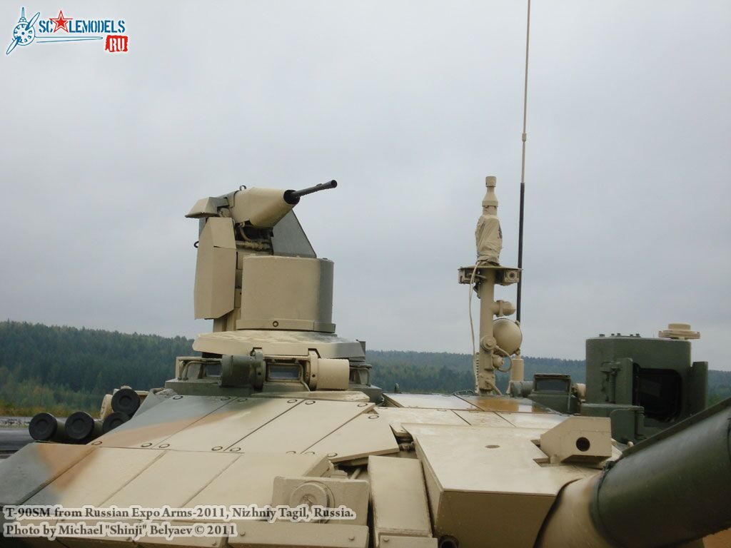 t-90sm_0017.jpg