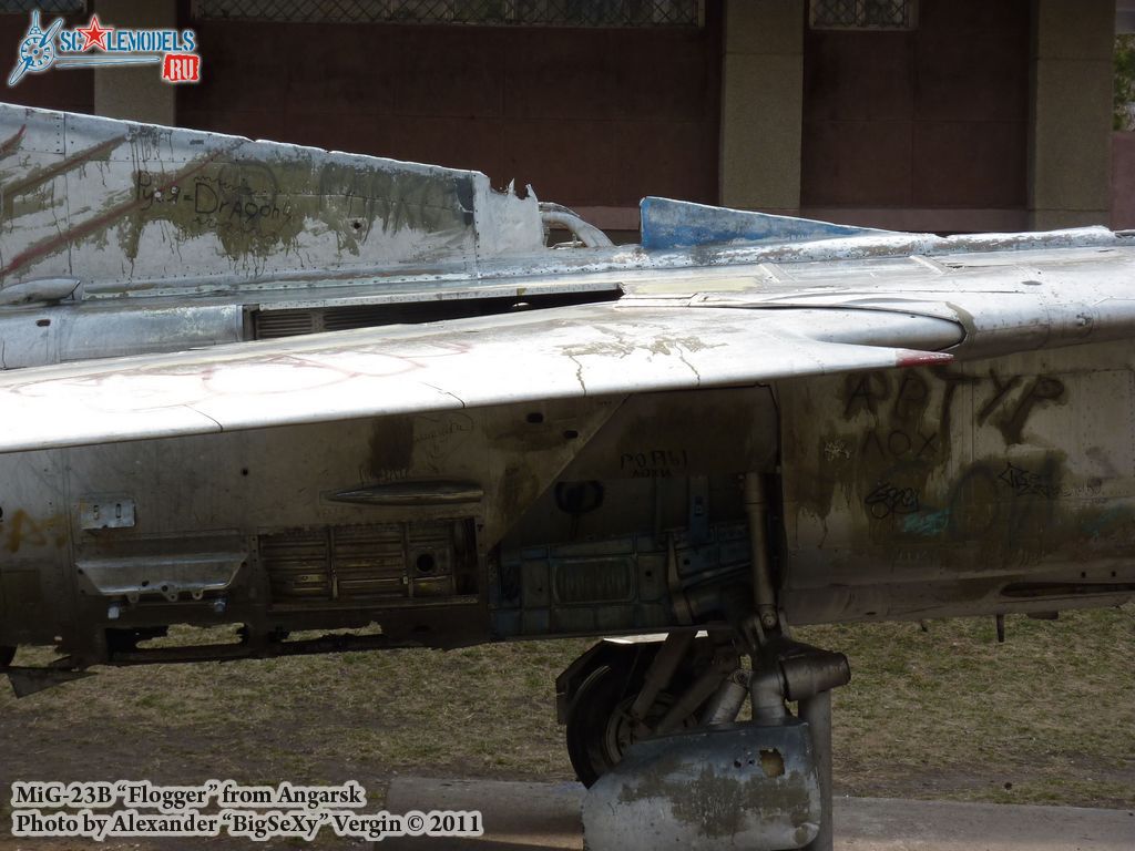 MiG-23B_51.JPG