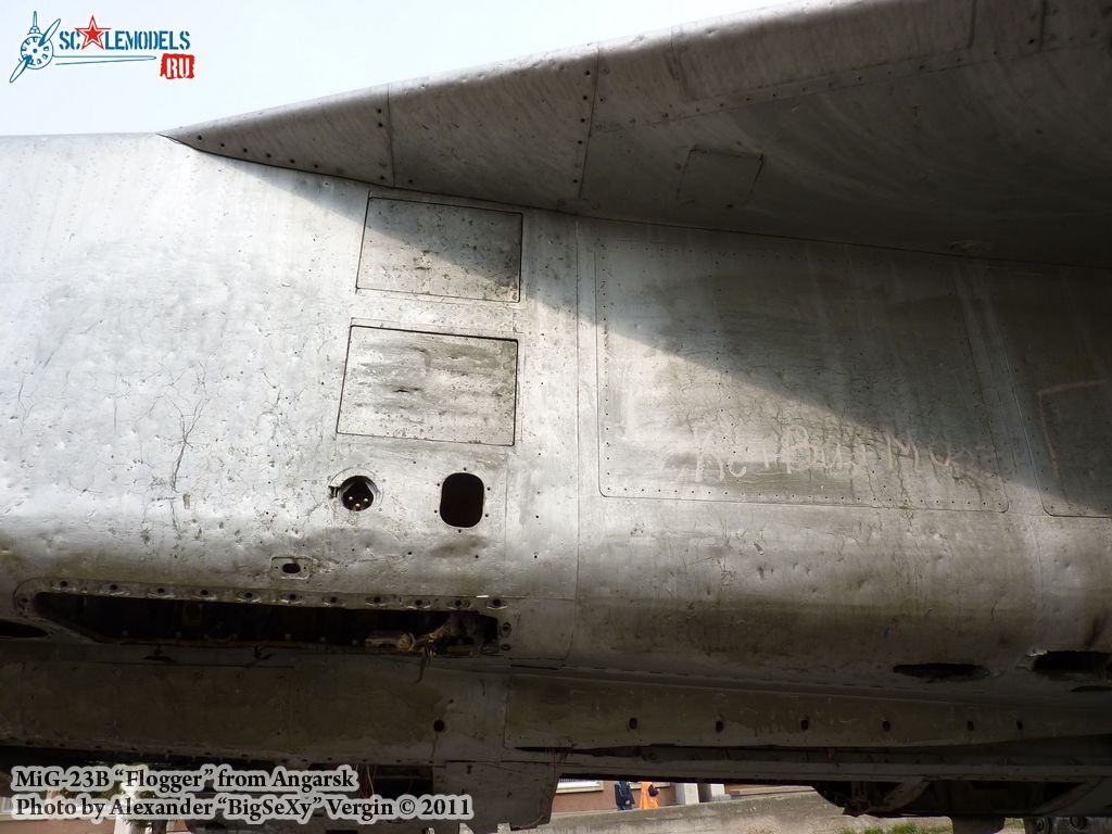 MiG-23B_135.JPG