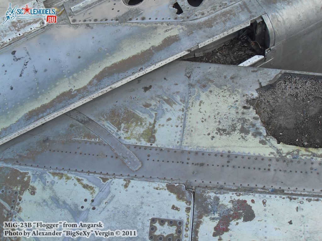 MiG-23B_483.JPG