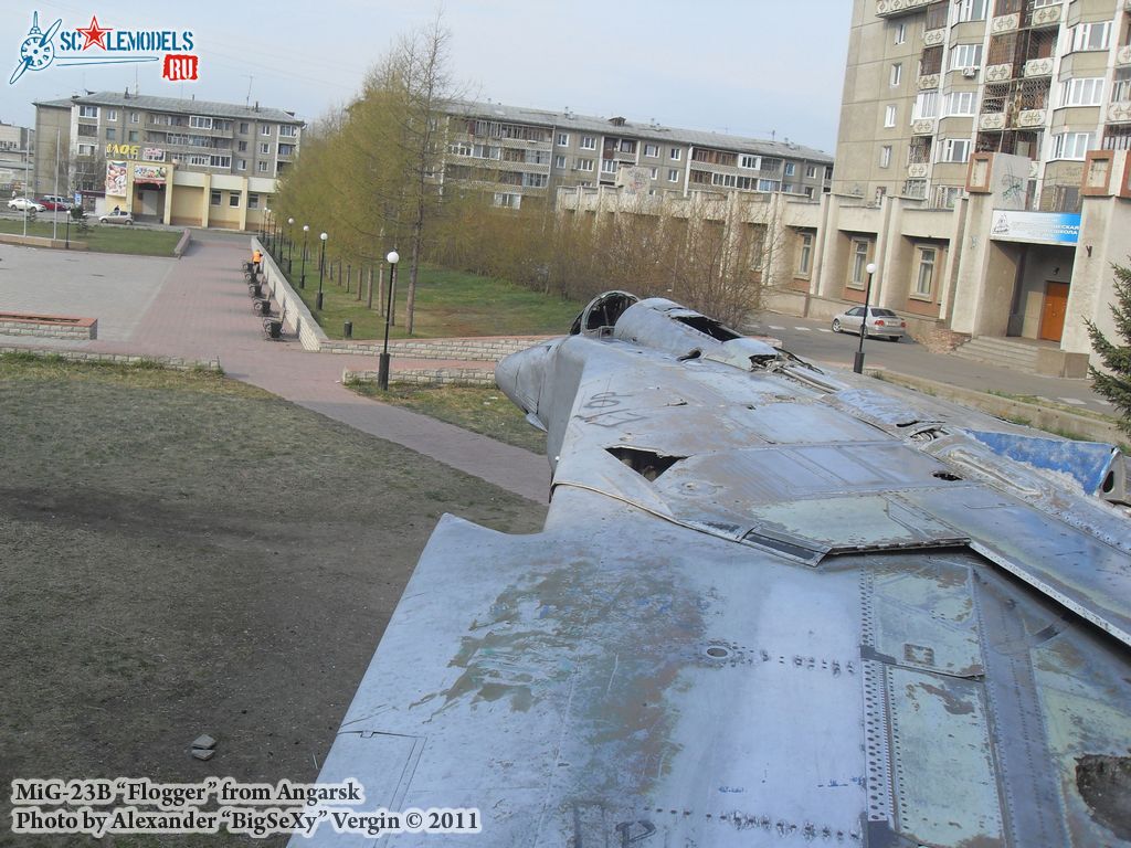 MiG-23B_502.JPG