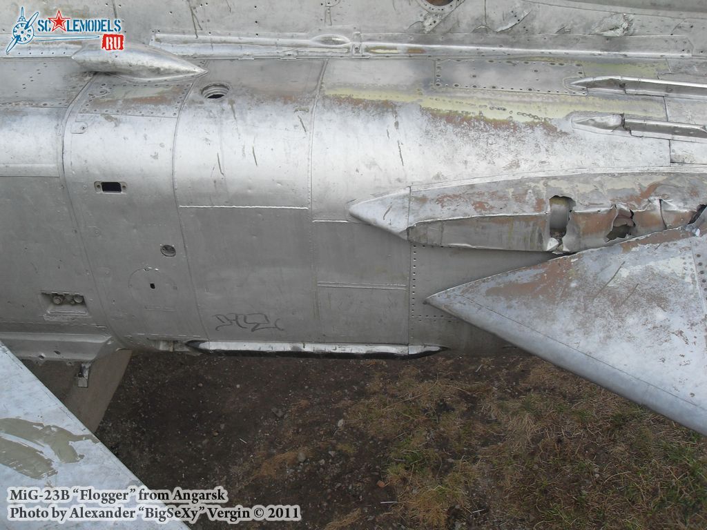 MiG-23B_504.JPG