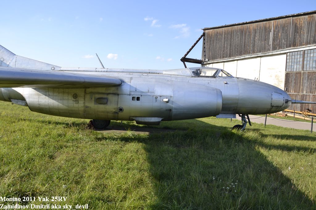 Yak-25RV_109.JPG