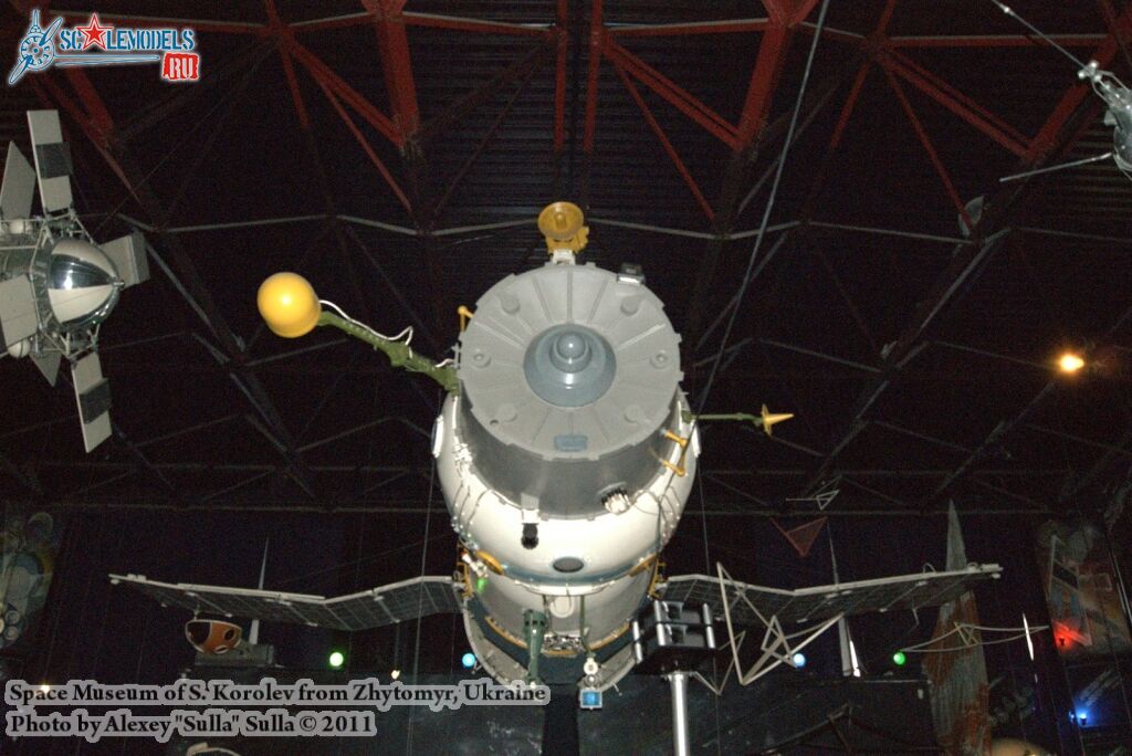 space_museum_0119.jpg