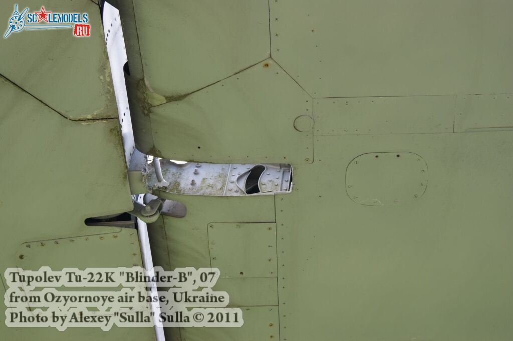 tu-22k_0068.jpg