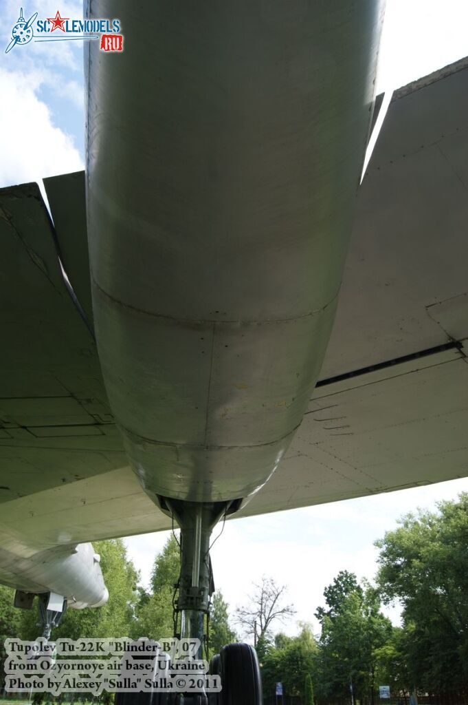 tu-22k_0060.jpg