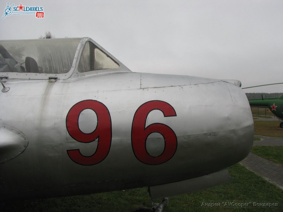 IMG_9118_MiG-15 UTI_Borovaya.JPG