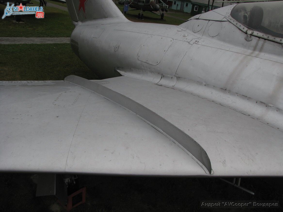 IMG_9134_MiG-15 UTI_Borovaya.JPG