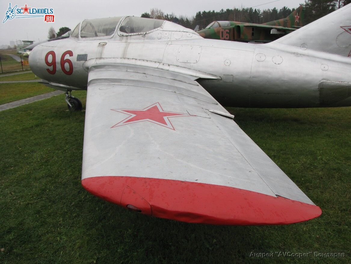 IMG_9183_MiG-15 UTI_Borovaya.JPG