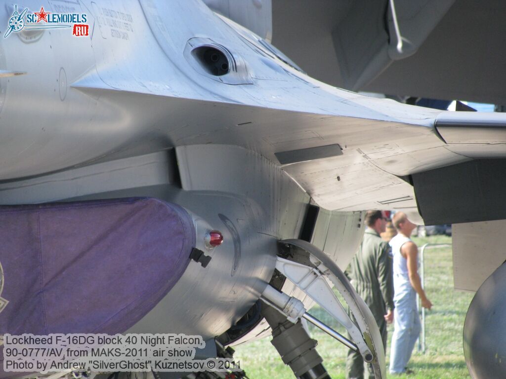 f-16dg_0095.jpg