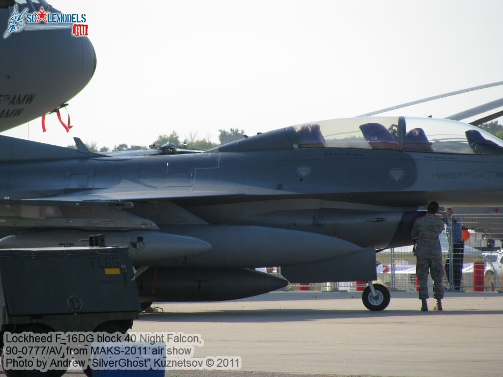 f-16dg_0117.jpg