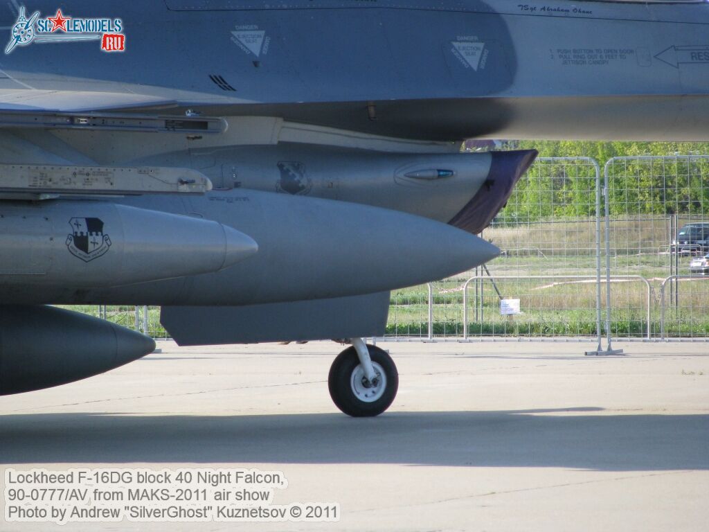 f-16dg_0129.jpg