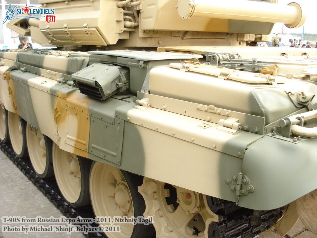 t-90s_0024.jpg