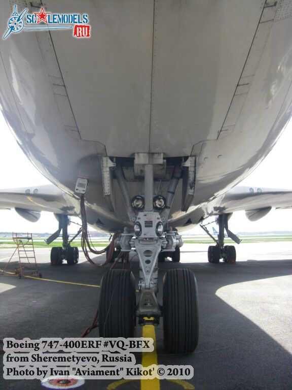 boeing747_sheremetyevo_6.jpg