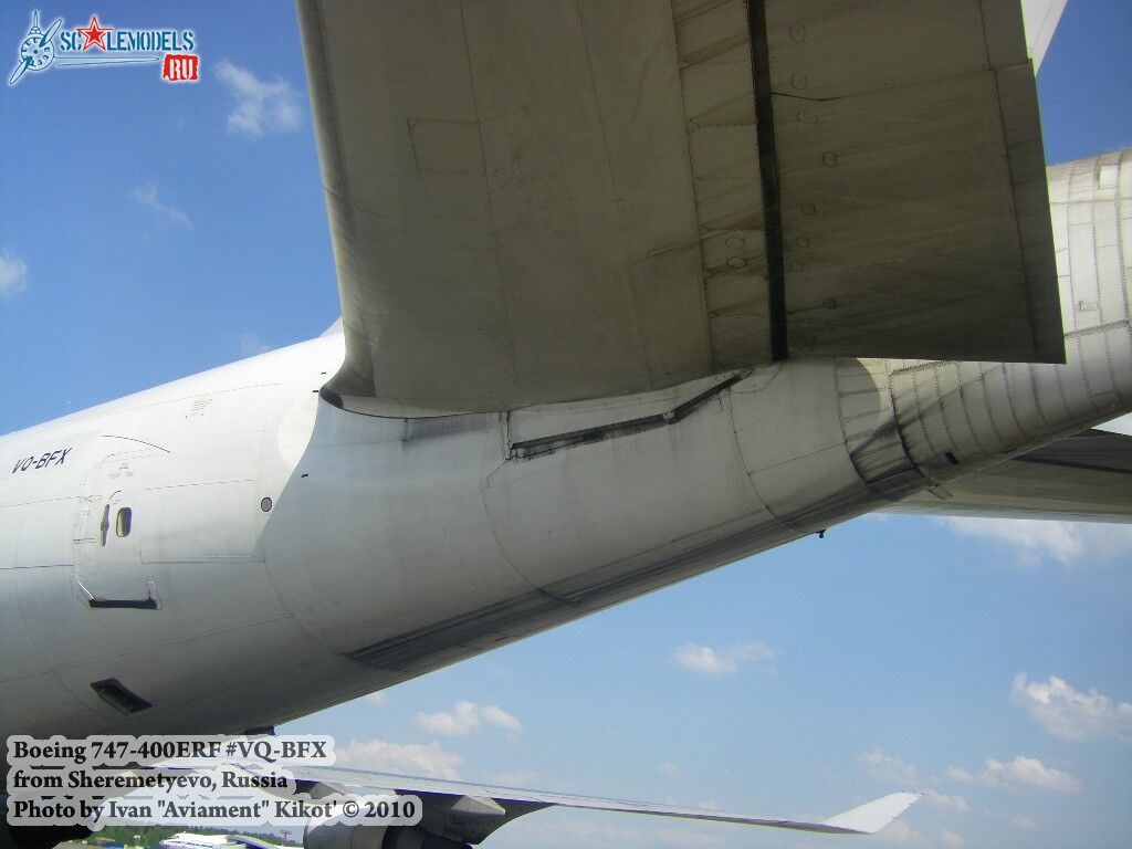 boeing747_sheremetyevo_144.jpg