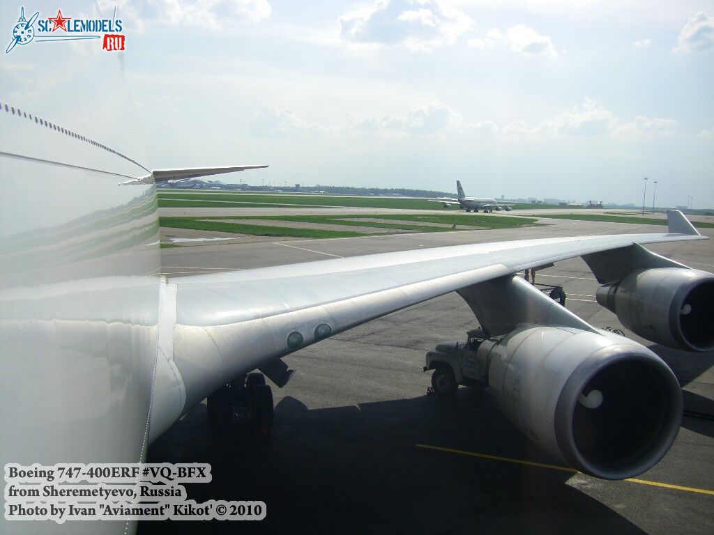 boeing747_sheremetyevo_205.jpg