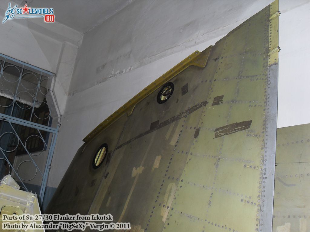 Su-30_parts_46.JPG