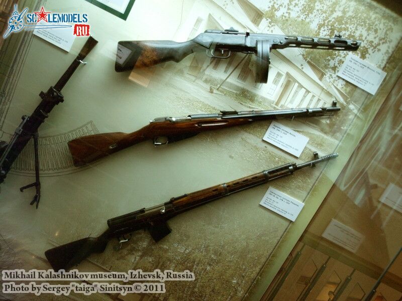 kalashnikov_museum_0062.jpg