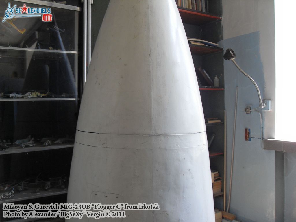 MiG-23UB_18.JPG