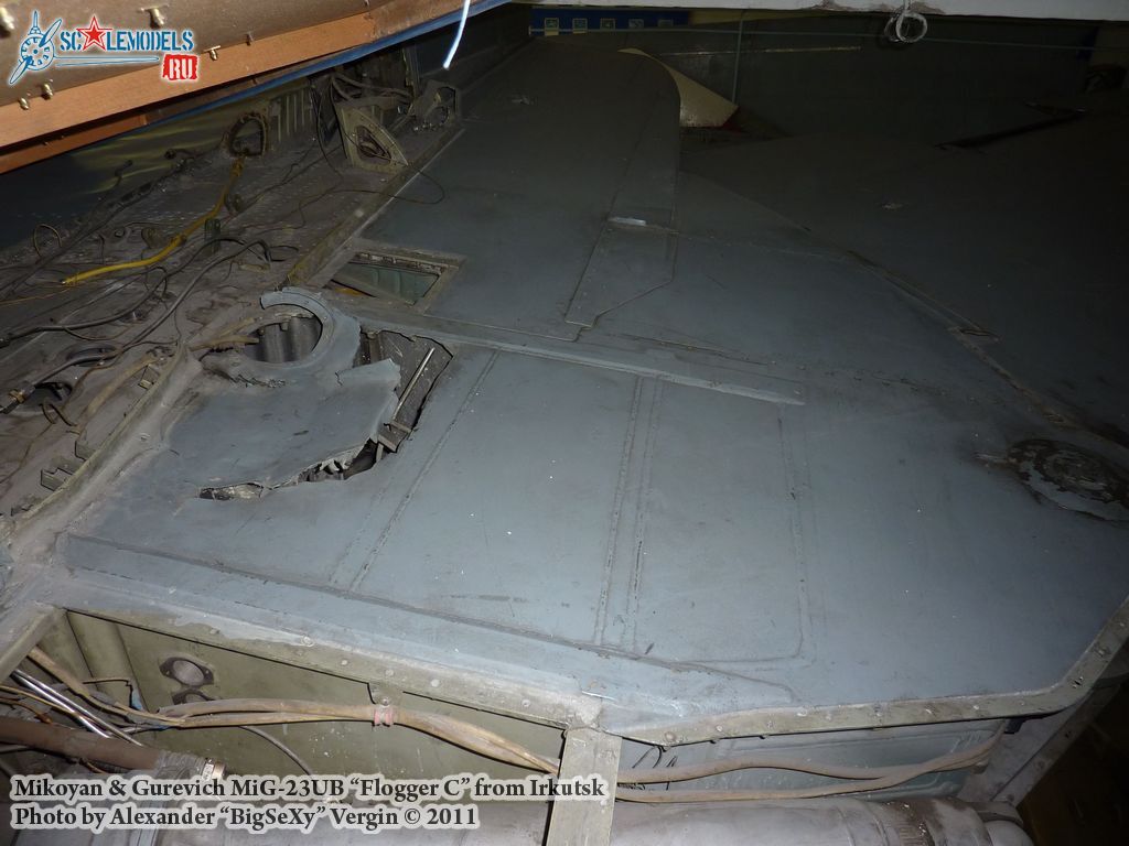 MiG-23UB_179.JPG