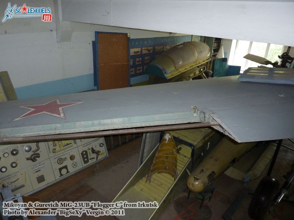 MiG-23UB_187.JPG