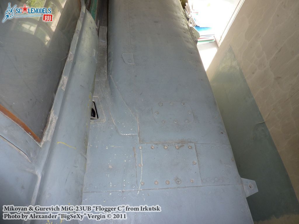 MiG-23UB_201.JPG