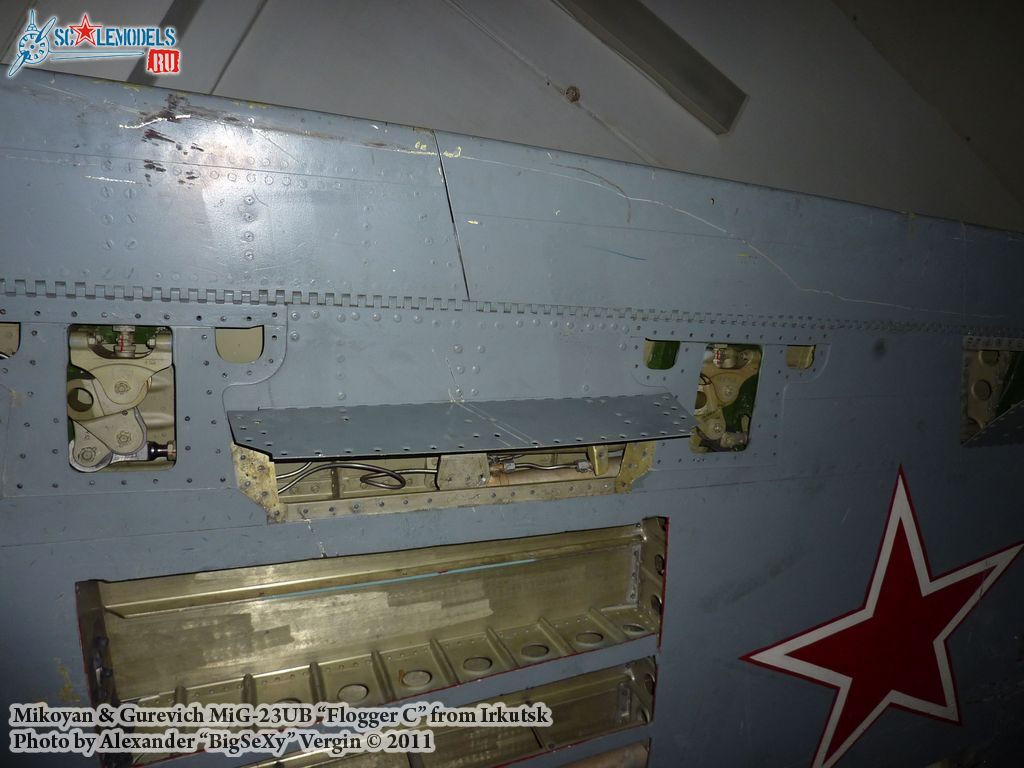 MiG-23UB_257.JPG