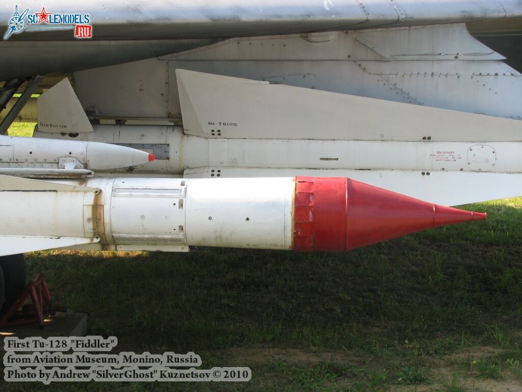 tu-128_0173.jpg