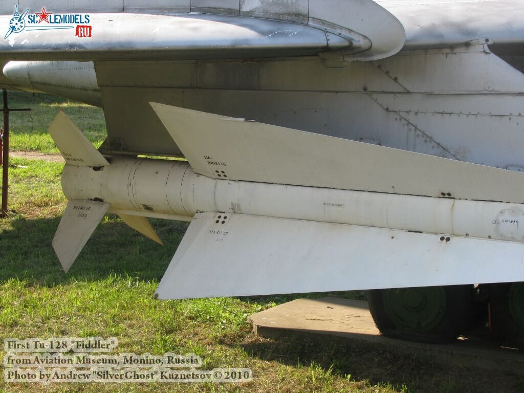 tu-128_0176.jpg
