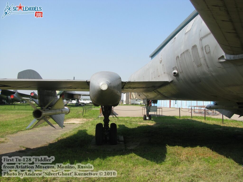 tu-128_0453.jpg