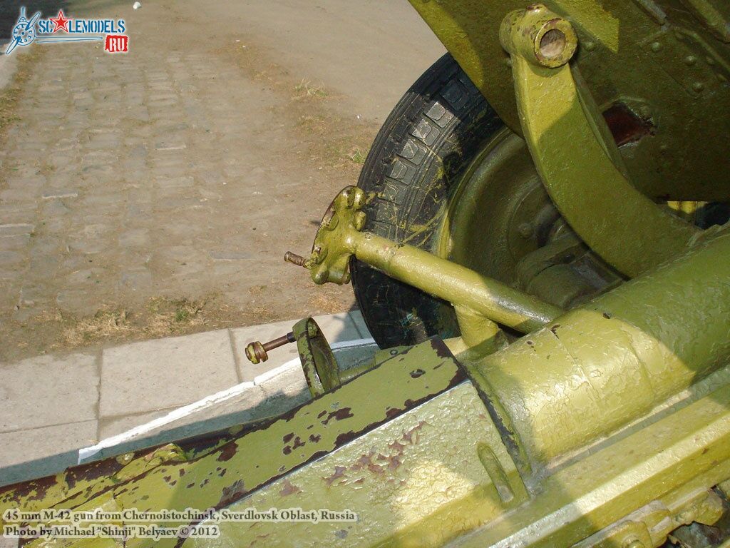 m-42_gun_0026.jpg