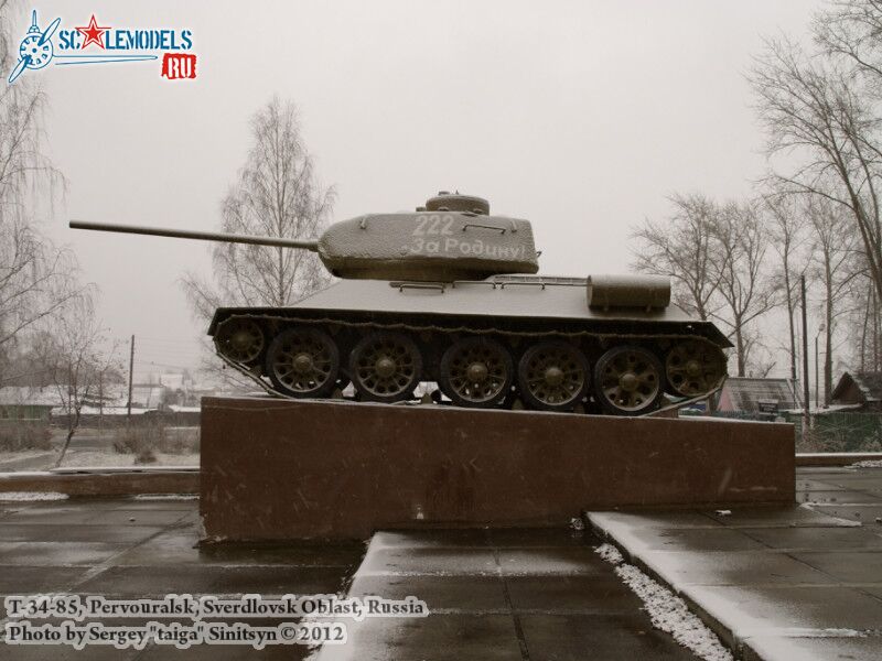 t-34-85_0011.jpg