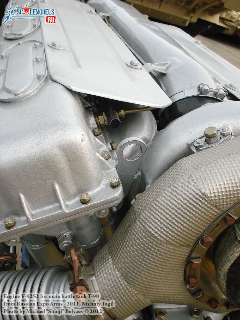 engine_v-92s2_0012.jpg