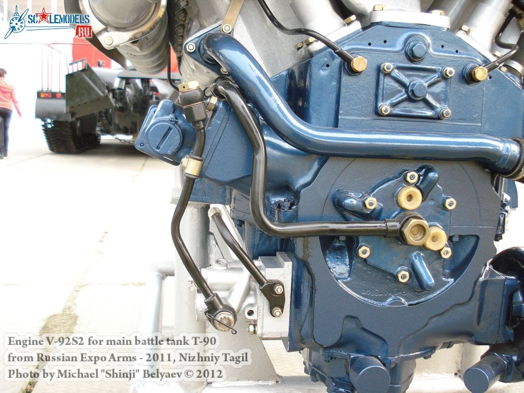 engine_v-92s2_0014.jpg