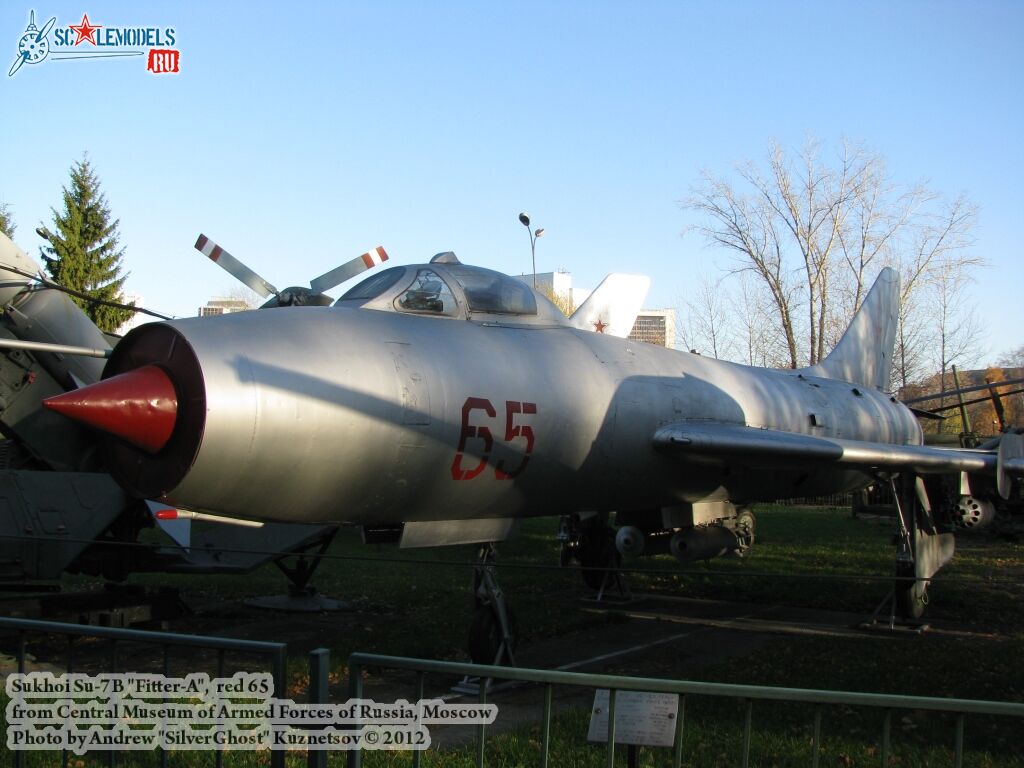 su-7b_0003.jpg